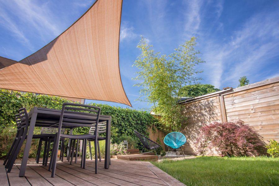 shade sail in yard